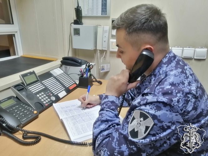 В Волгоградской области росгвардейцы задержали подозреваемую в краже 