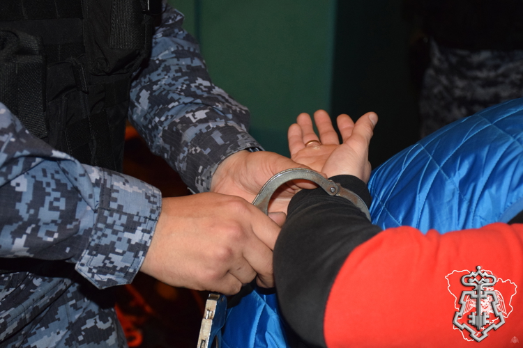 Более 390 раз сотрудники вневедомственной охраны Росгвардии выезжали по сигналу «тревога» на минувшей неделе