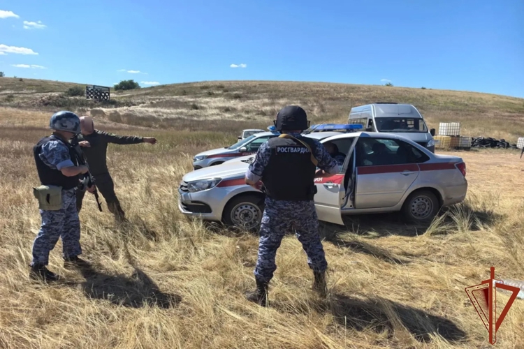 В Волгограде вневедомственная охрана совершенствует свои профессиональные навыки